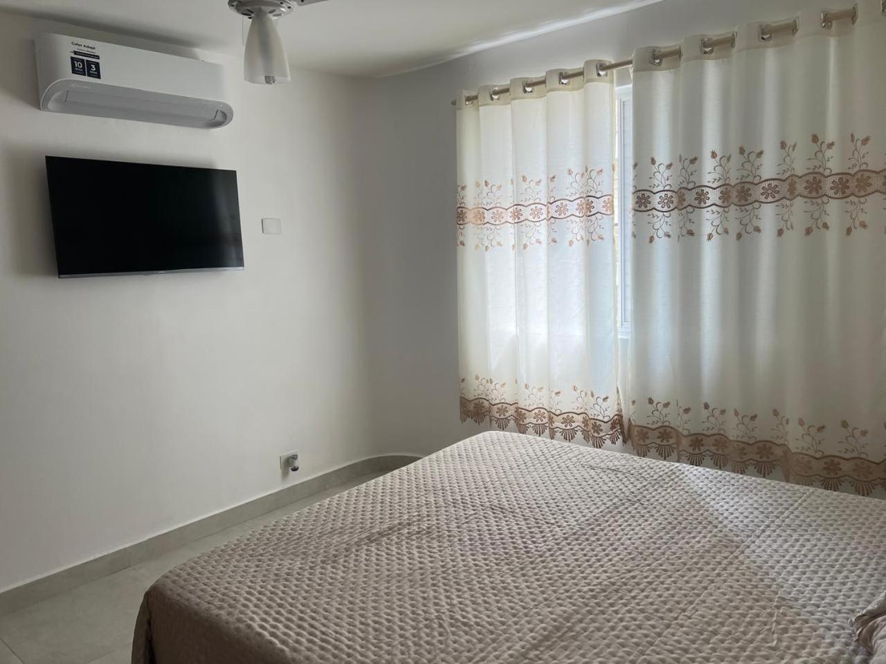 Beleza De Apartamento 300 Metros Da Praia 瓜鲁雅 外观 照片